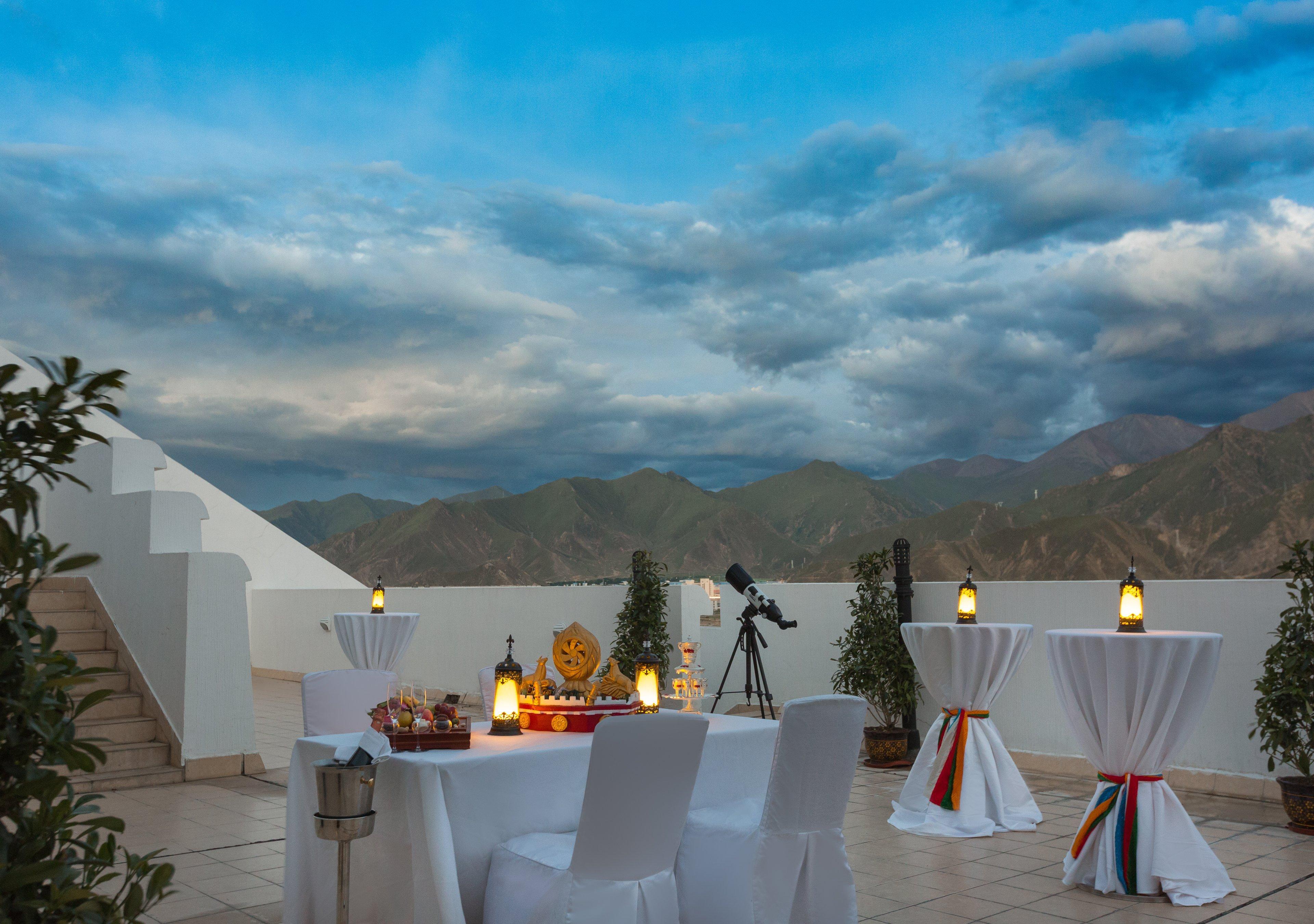 Intercontinental Lhasa Paradise By Ihg Exterior photo