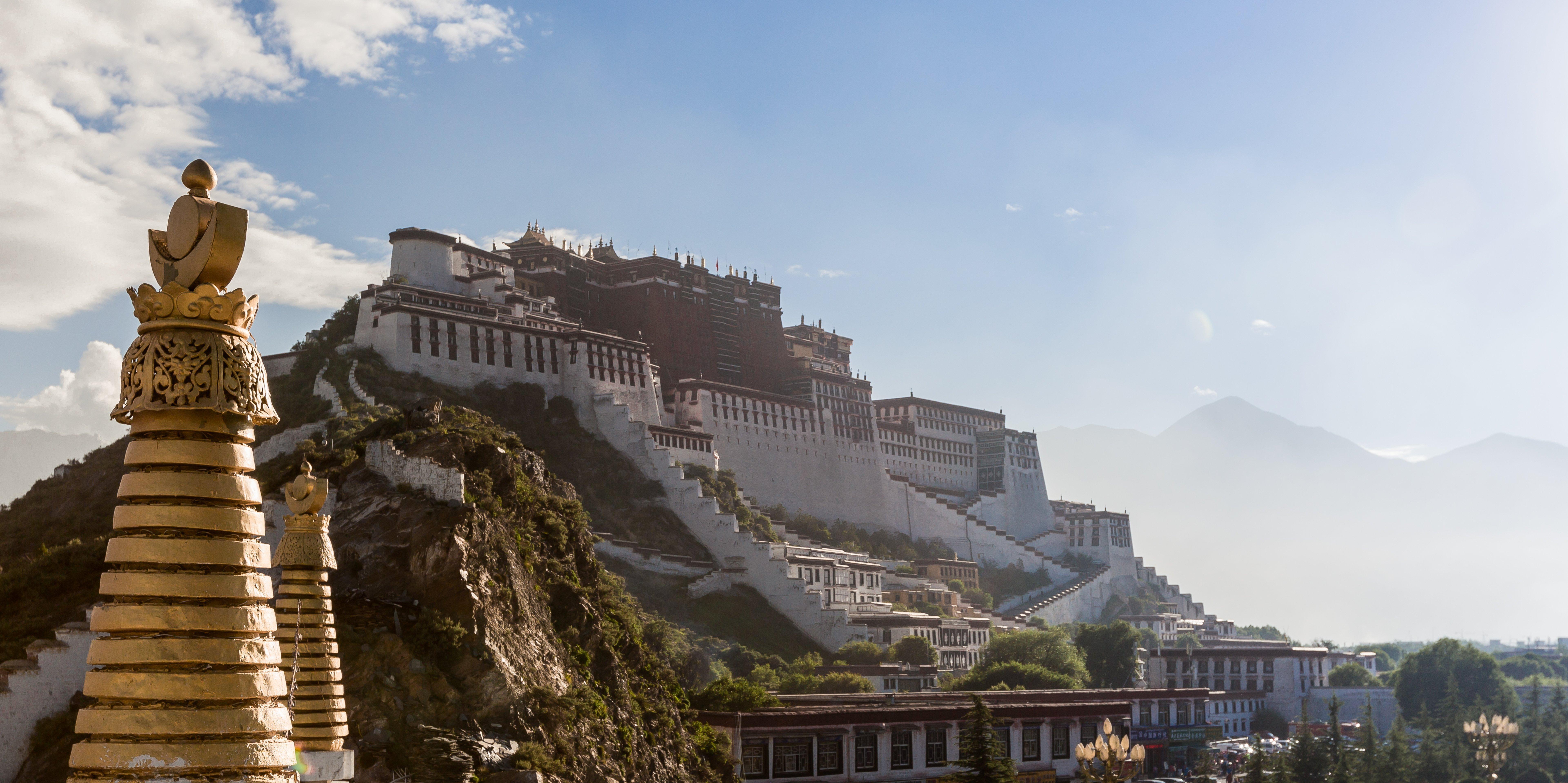 Intercontinental Lhasa Paradise By Ihg Exterior photo